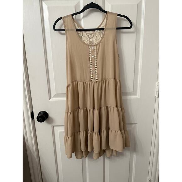 Altar’d State Tan Sleeveless Crochet Back Tiered Dress Size XS - Picture 4 of 5